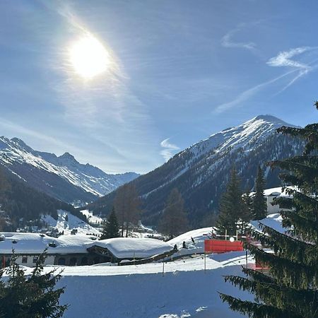 Chalet Studio - Top Ausstattung - beste Lage Davos Exterior foto